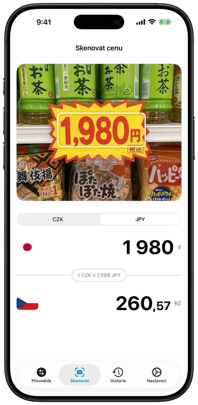 Fotoaparát snímá cenovku japonského obchodu s hodnotou ¥1.980 a zobrazuje převedenou částku